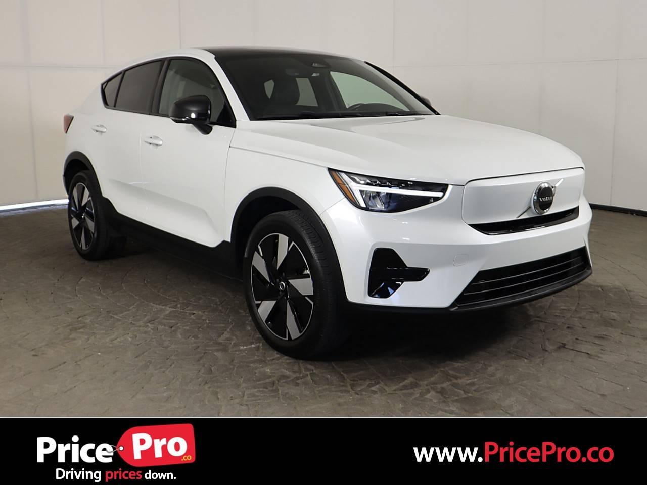 2024 Volvo C40 Recharge Core — SUV — 29,775 mi — Maumee, OH