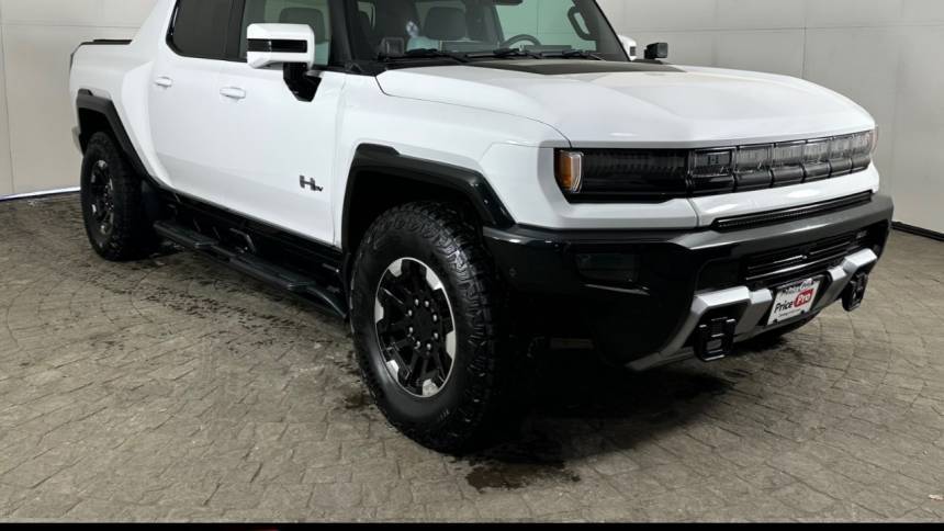 2023 GMC HUMMER EV Pickup 3X — Pickup Truck — 2,864 mi — Maumee, OH