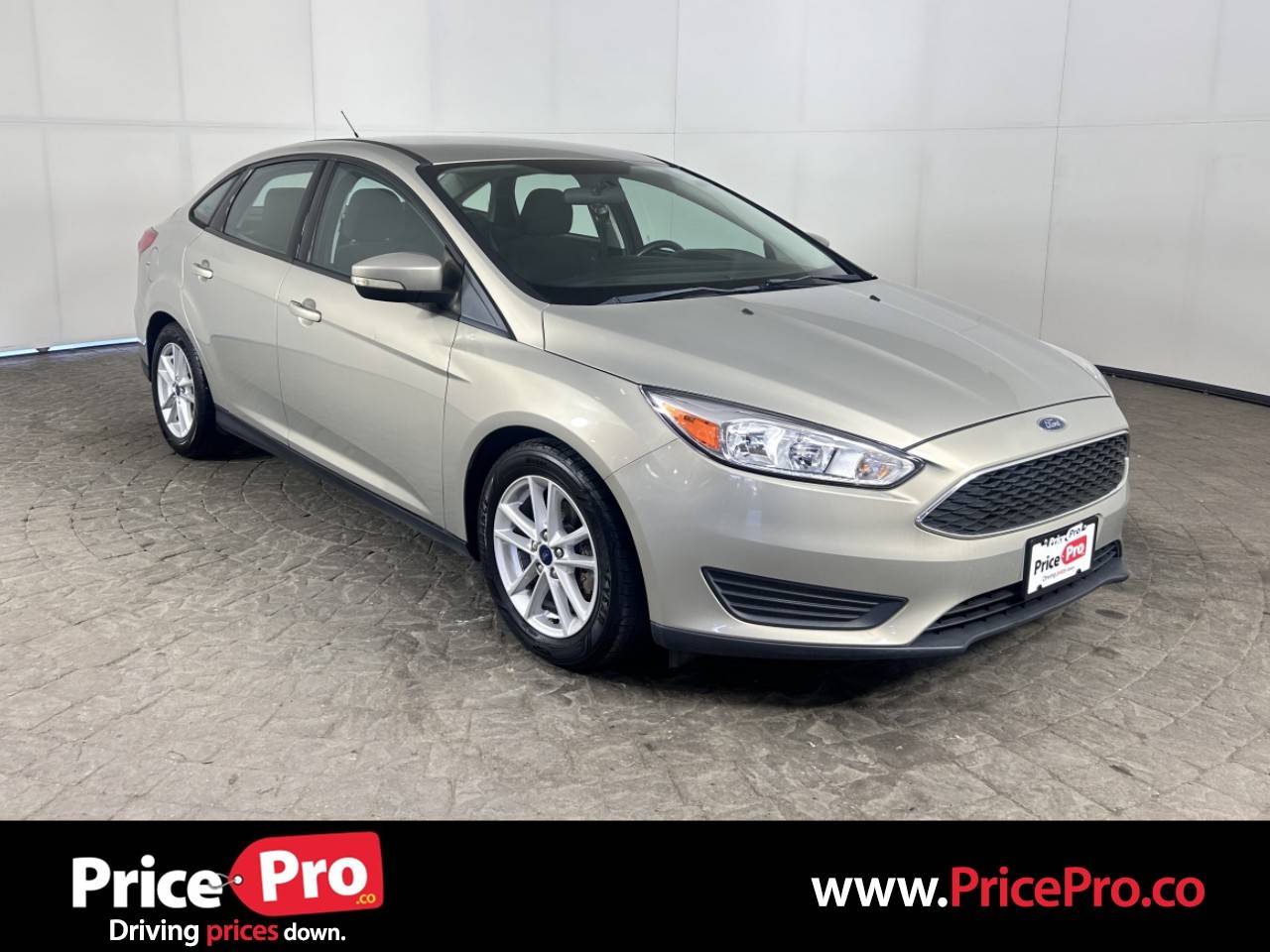 2016 Ford Focus SE — Sedan — 81,972 mi — Maumee, OH