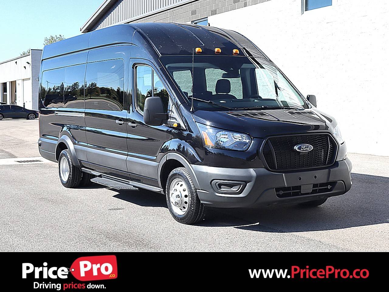 2023 Ford Transit T-350 XL