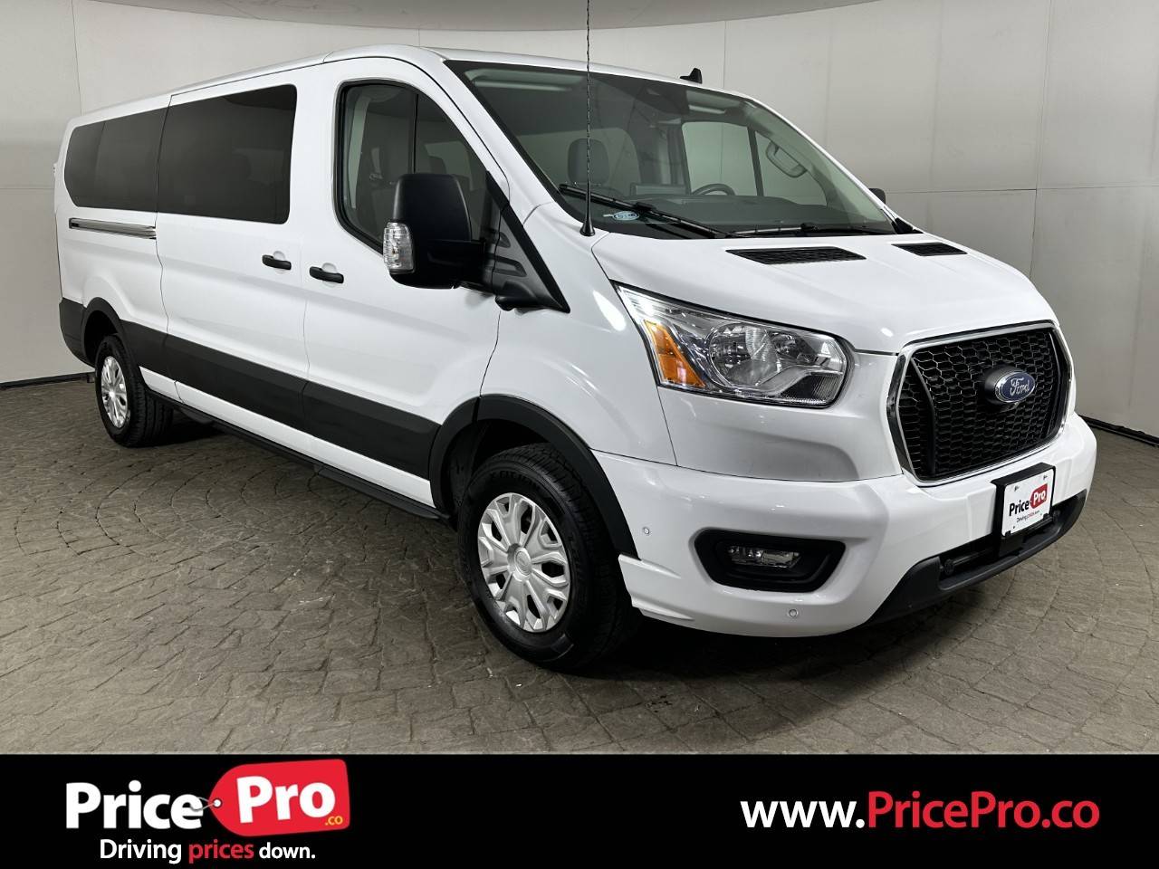 2022 Ford Transit Passenger Wagon T-350 XL — Passenger Van — 55,340 mi — Maumee, OH