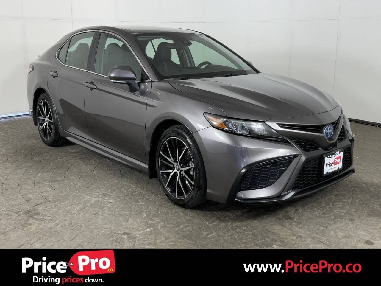 2024 Toyota Camry Hybrid SE — Sedan — 79,296 mi — Maumee, OH
