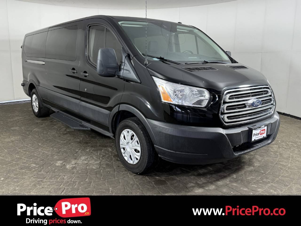 2019 Ford Transit Passenger Wagon T-350 XLT — Passenger Van — 46,551 mi — Maumee, OH