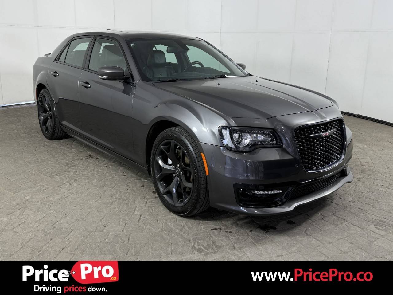 2022 Chrysler 300 S — Sedan — 25,672 mi — Maumee, OH