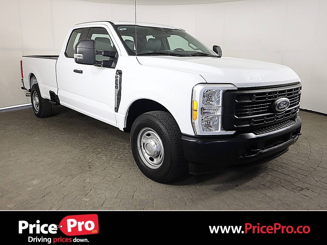 2023 Ford Super Duty F-250 XL — Pickup Truck — 8,770 mi — Maumee, OH