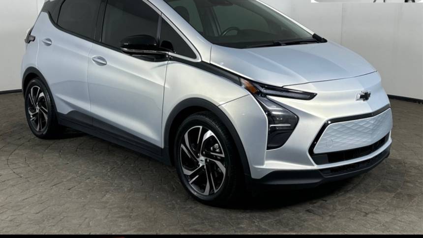 2022 Chevrolet Bolt EV 2LT — Hatchback — 34,060 mi — Maumee, OH