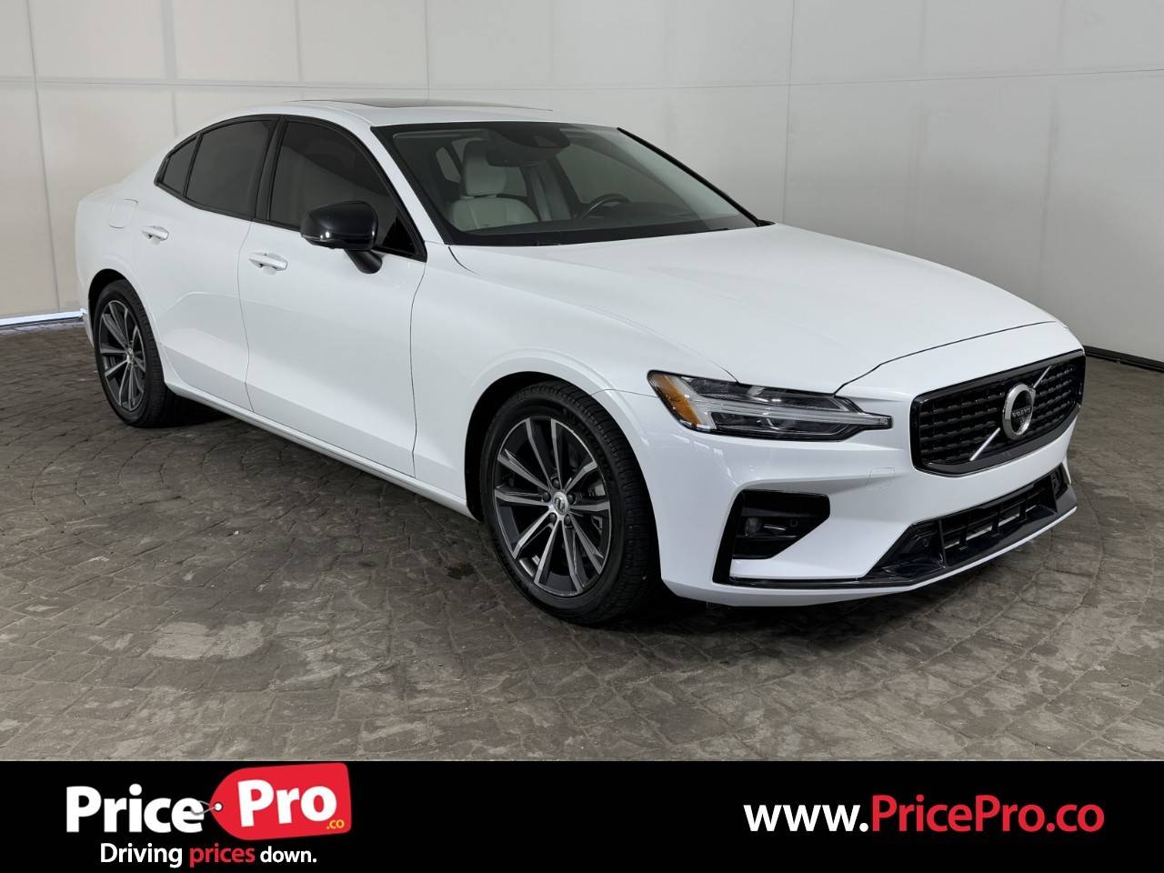 2022 Volvo S60 Inscription — Sedan — 84,112 mi — Maumee, OH
