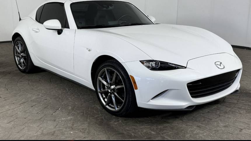 2022 Mazda MX-5 Miata RF Grand Touring