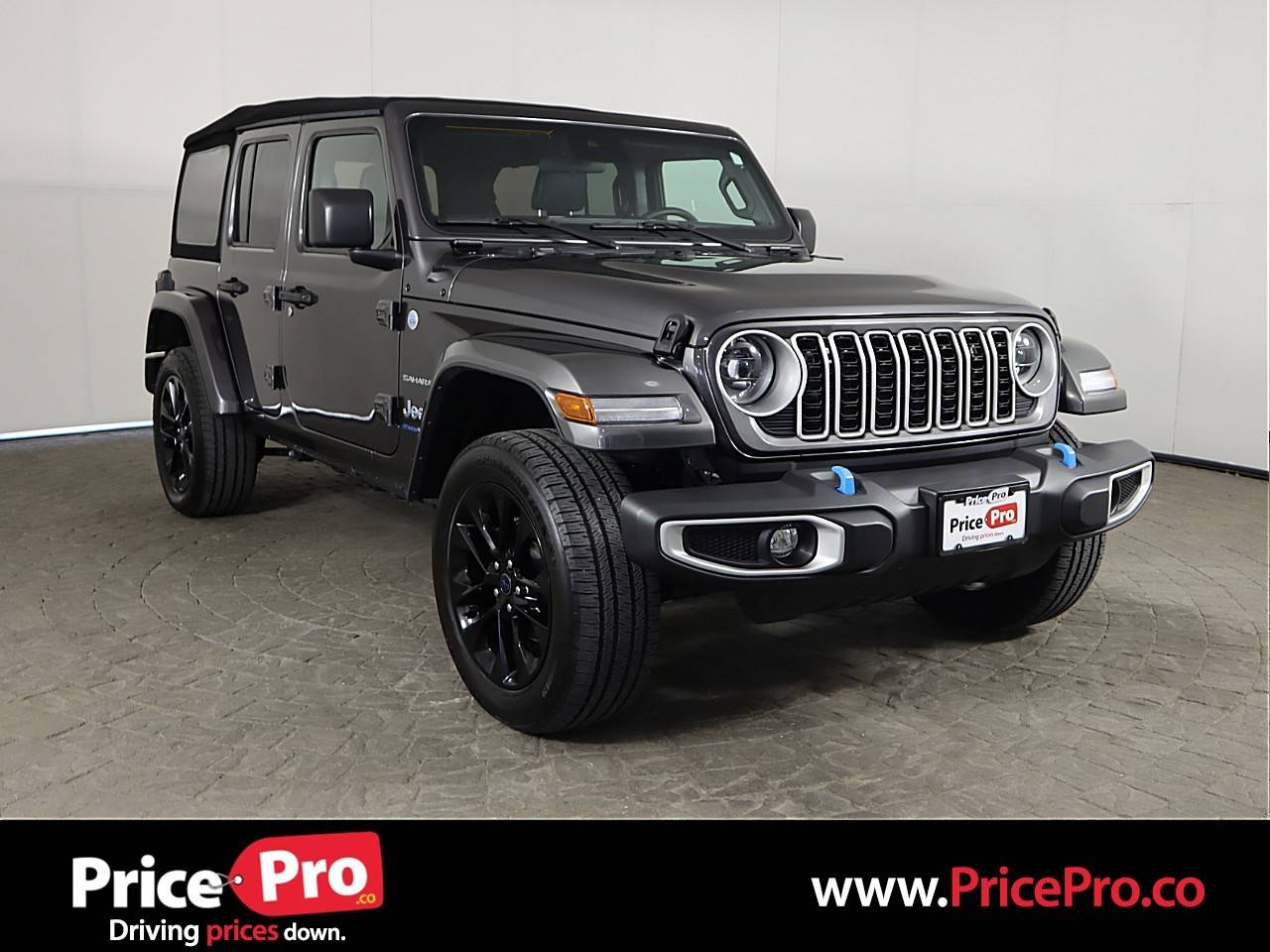 2024 Jeep Wrangler Sahara — SUV — 20,318 mi — Maumee, OH