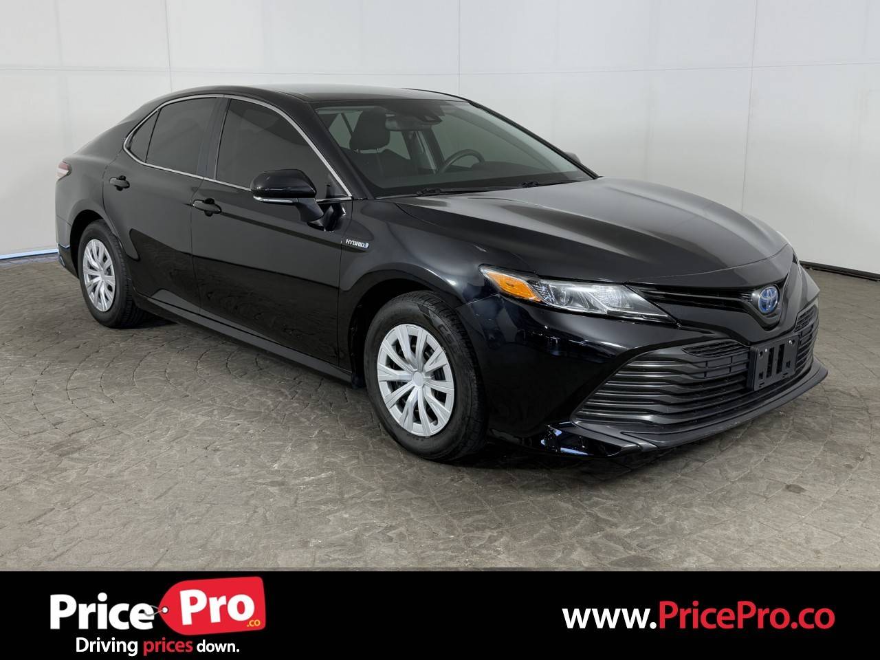 2020 Toyota Camry Hybrid LE — Sedan — 105,720 mi — Maumee, OH