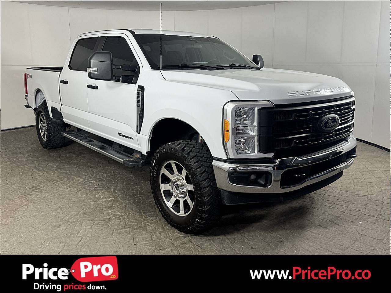 2023 Ford Super Duty F-250 XL — Pickup Truck — 101,857 mi — Maumee, OH