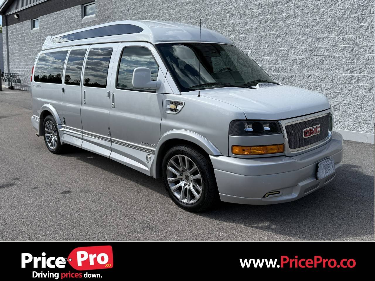 2019 GMC Savana Cargo Van Base — Cargo Van — 58,360 mi — Maumee, OH