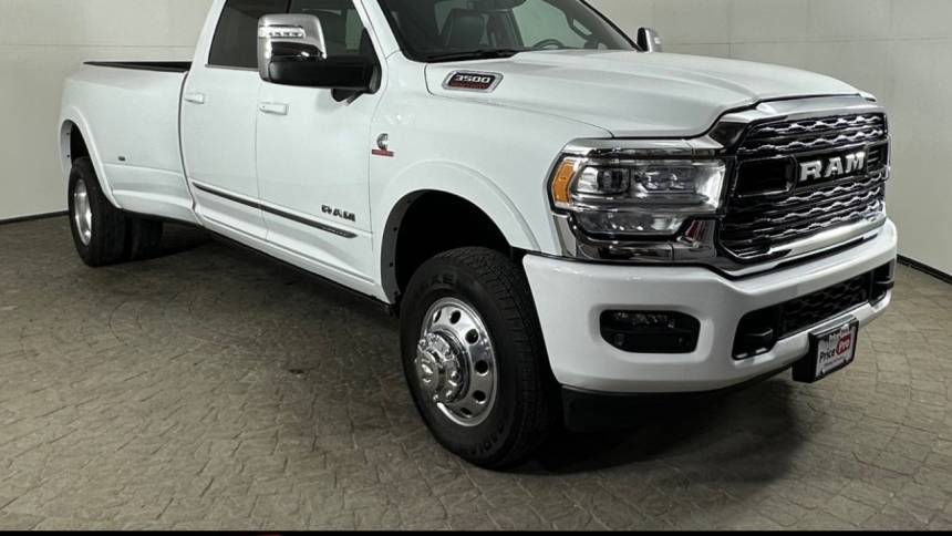 2024 Ram 3500 Limited — Pickup Truck — 10,921 mi — Maumee, OH