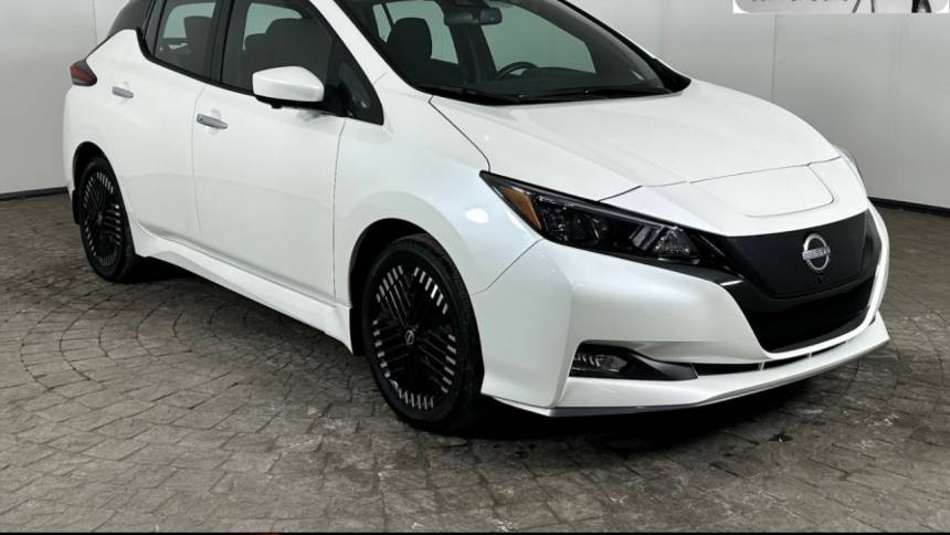 2023 Nissan LEAF SV PLUS — Hatchback — 14,072 mi — Maumee, OH