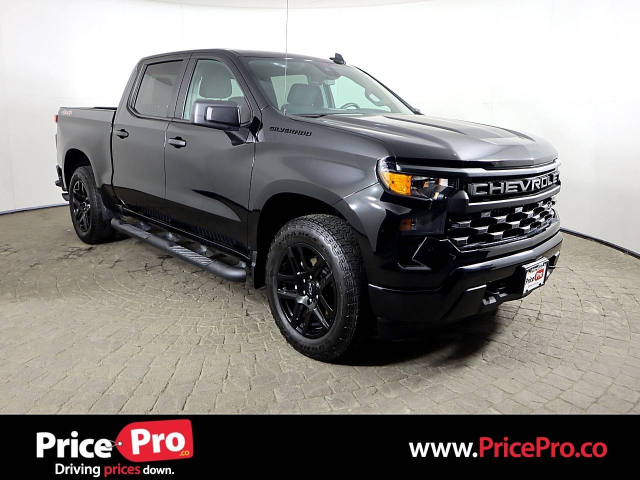 2023 Chevrolet Silverado 1500 Custom — Pickup Truck — 28,074 mi — Maumee, OH