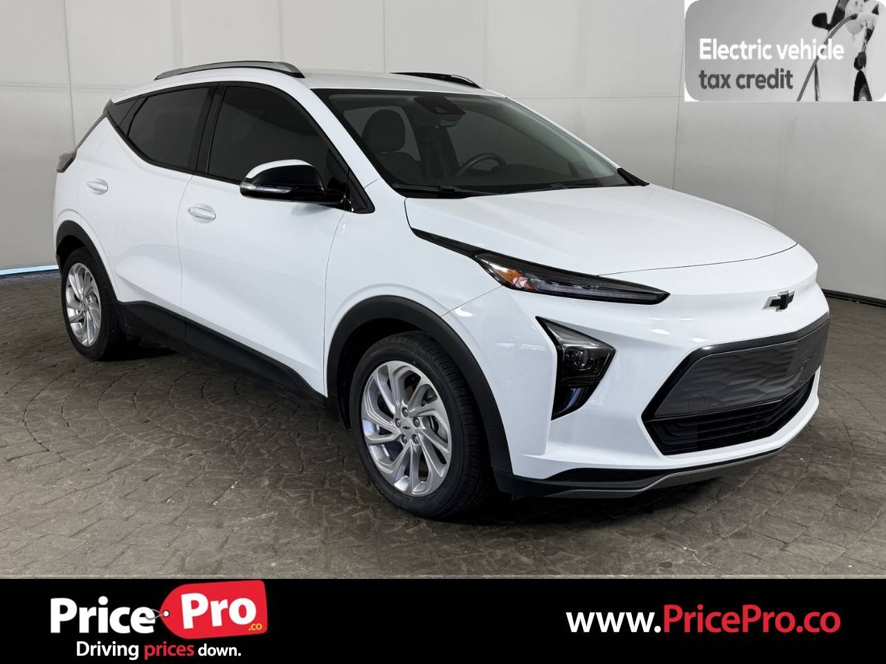 2022 Chevrolet Bolt EUV LT — SUV — 24,943 mi — Maumee, OH