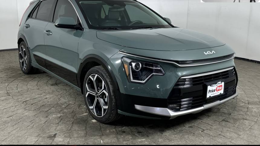2023 Kia Niro Hybrid EX Touring — SUV — 61,288 mi — Maumee, OH