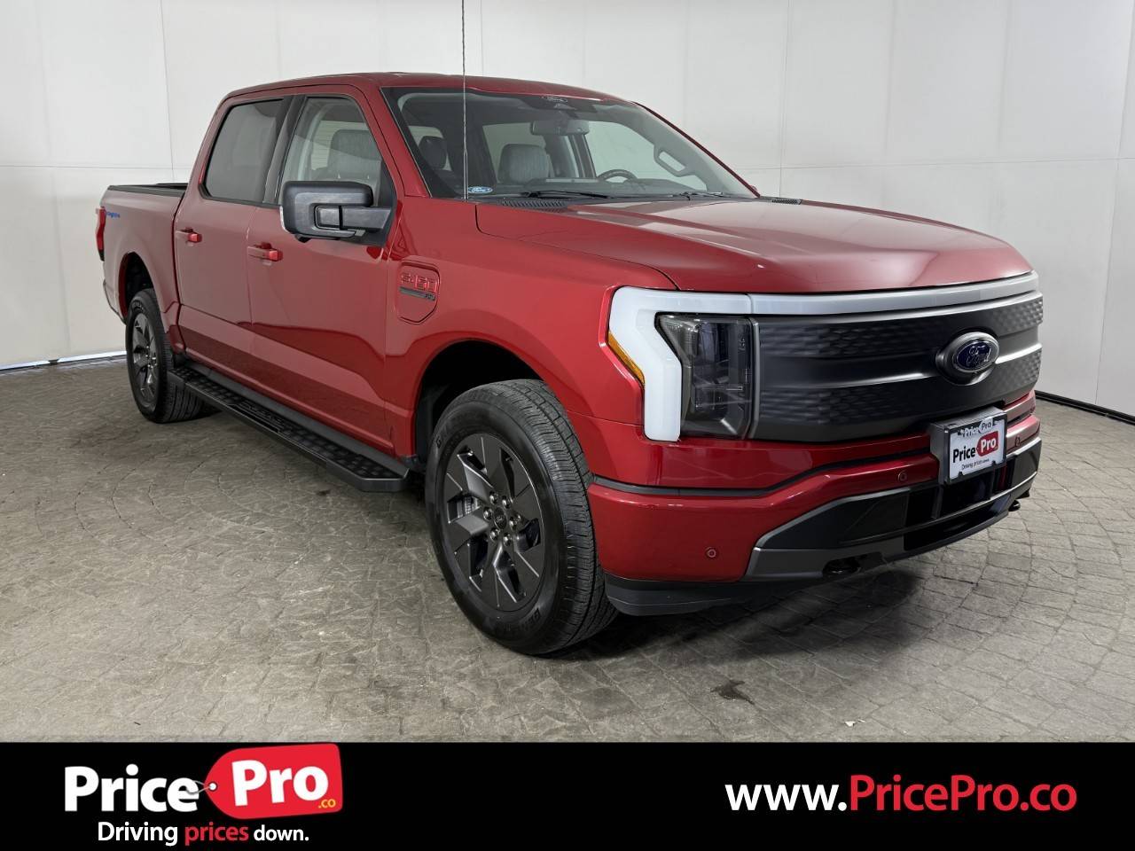 2022 Ford F-150 Lightning XLT — Pickup Truck — 4,834 mi — Maumee, OH