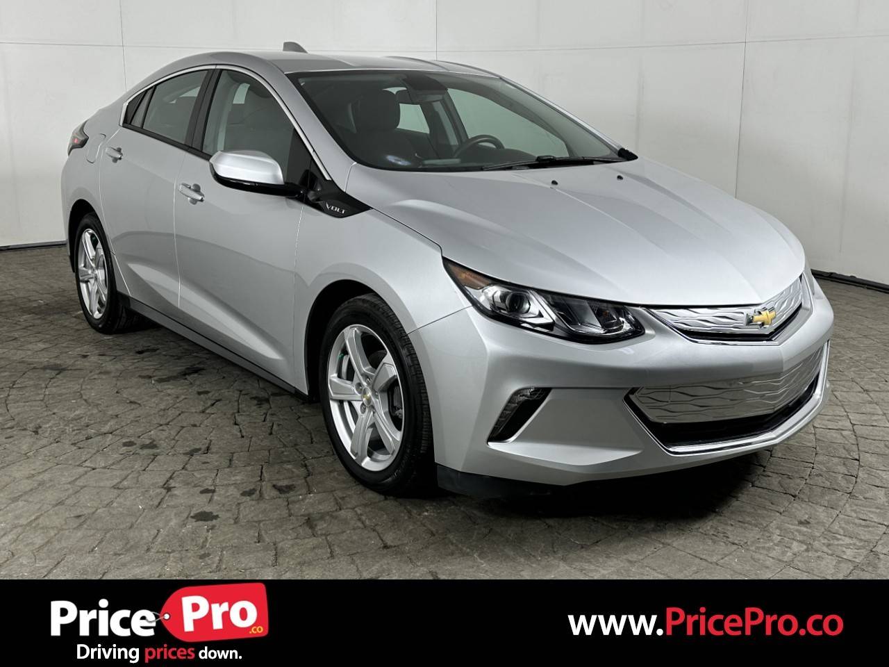 2017 Chevrolet Volt LT — Sedan — 33,016 mi — Maumee, OH