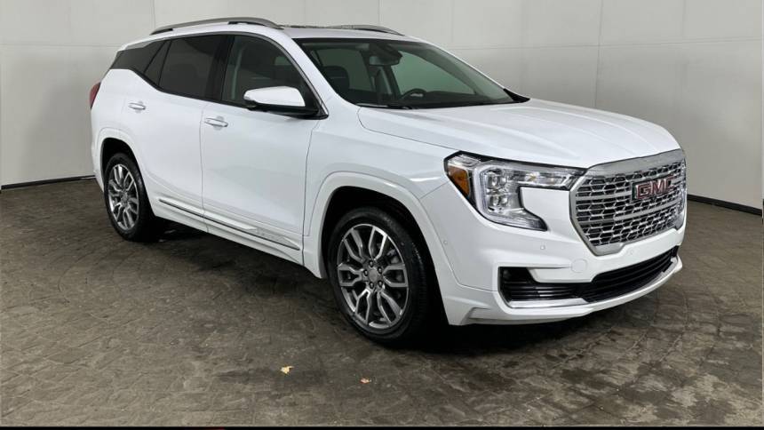 2024 GMC Terrain Denali — SUV — 10,360 mi — Maumee, OH