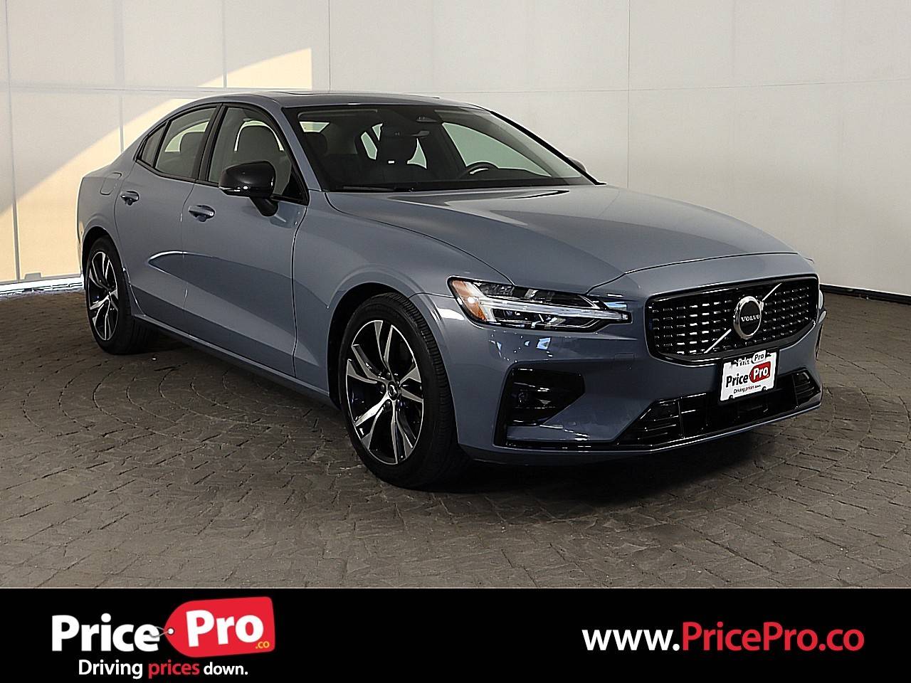 2024 Volvo S60 Core — Sedan — 13,311 mi — Maumee, OH