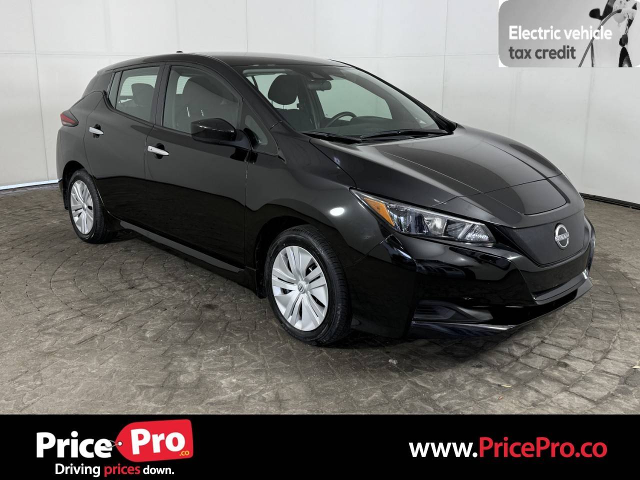 2023 Nissan LEAF S — Hatchback — 23,866 mi — Maumee, OH