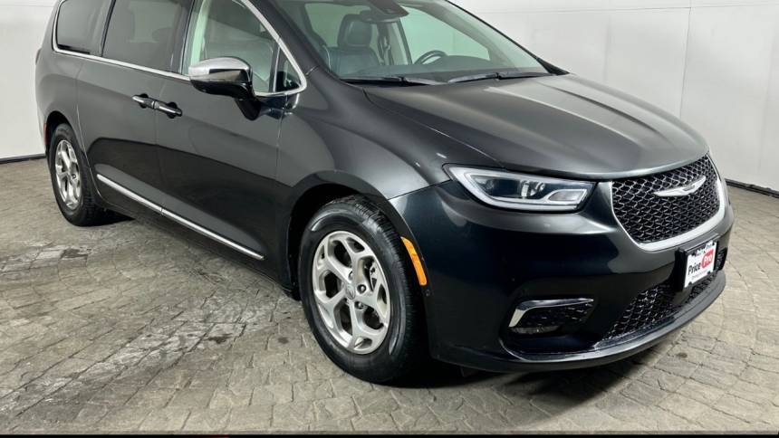 2022 Chrysler Pacifica Limited — Minivan — 28,307 mi — Maumee, OH