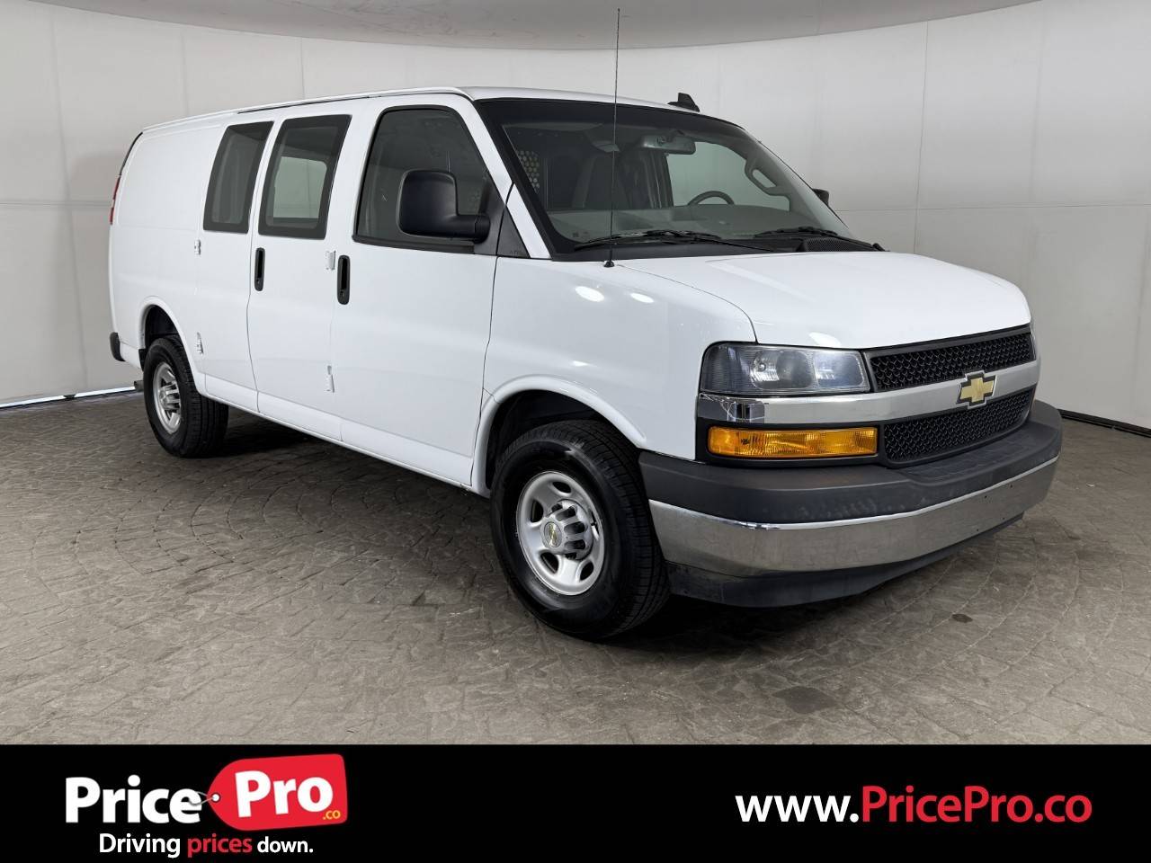 2022 Chevrolet Express Cargo Van Base — Cargo Van — 35,202 mi — Maumee, OH