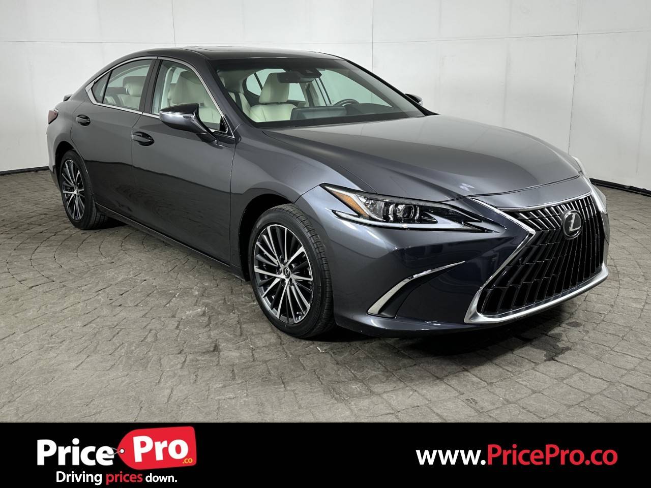 2022 Lexus ES ES 350 — Sedan — 18,800 mi — Maumee, OH
