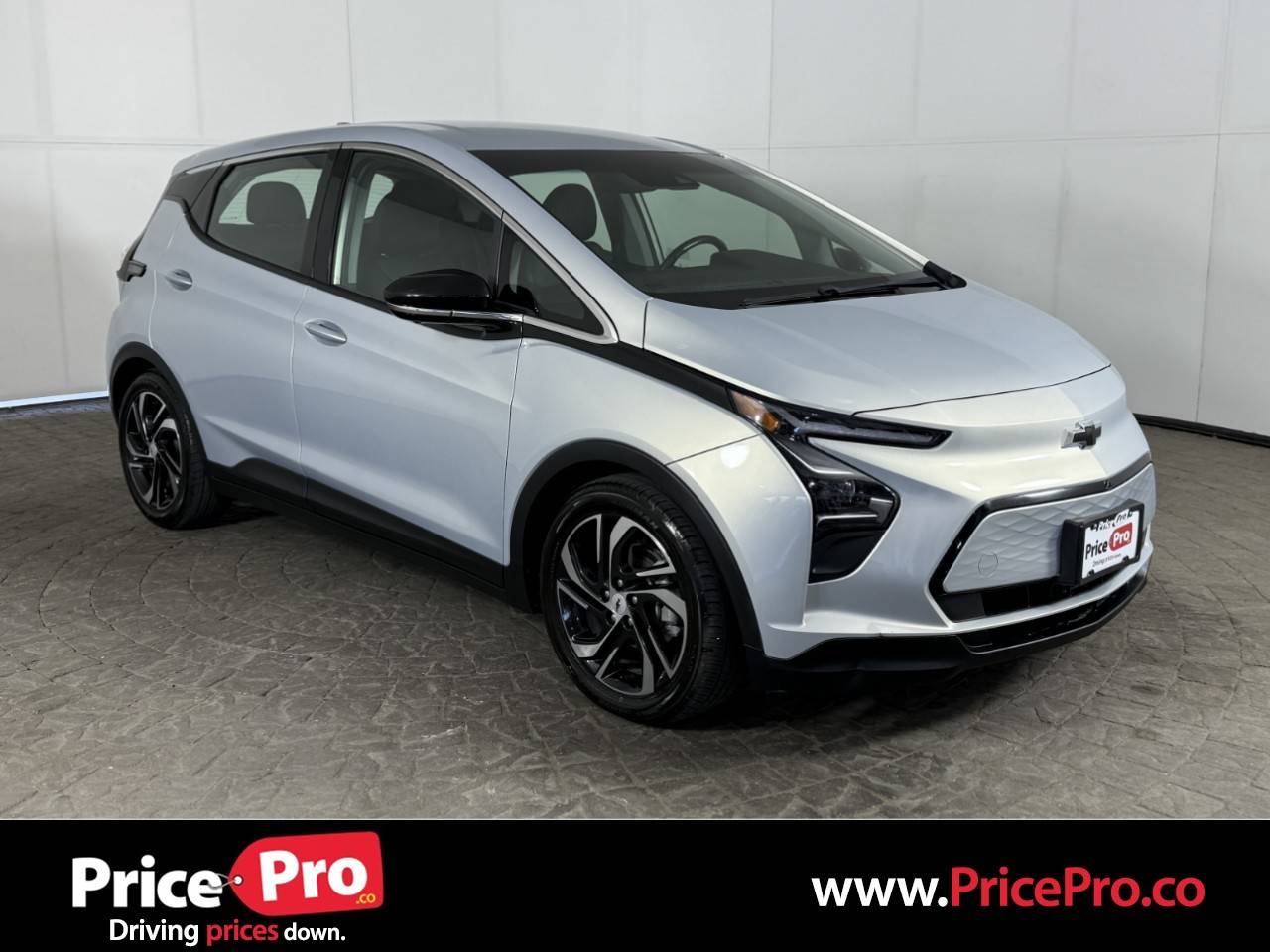2022 Chevrolet Bolt EV 2LT — Hatchback — 25,763 mi — Maumee, OH