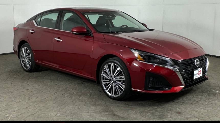 2024 Nissan Altima SL — Sedan — 8,095 mi — Maumee, OH