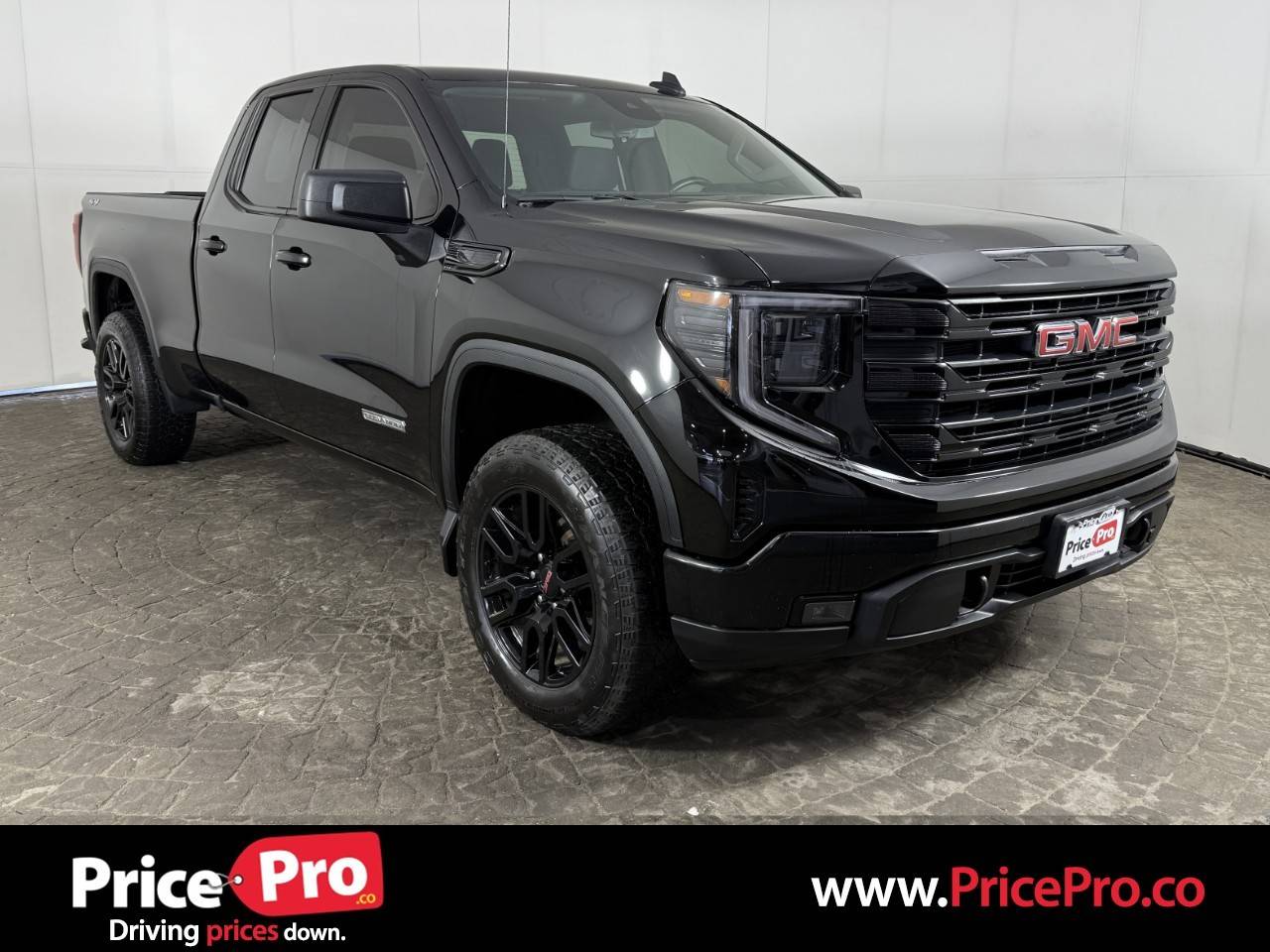 2023 GMC Sierra 1500 Elevation — Pickup Truck — 35,509 mi — Maumee, OH
