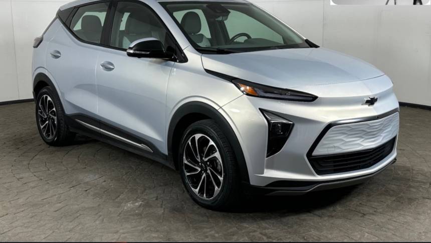 2023 Chevrolet Bolt EUV Premier — SUV — 21,129 mi — Maumee, OH