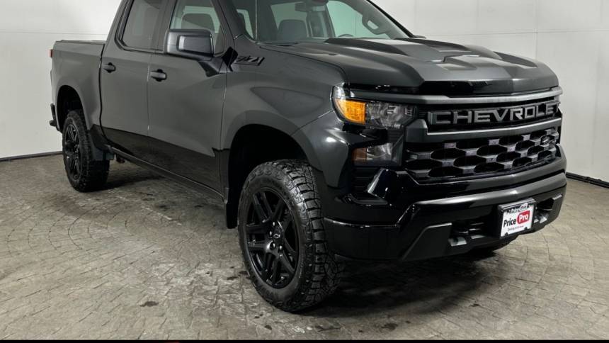 2022 Chevrolet Silverado 1500 Custom Trail Boss — Pickup Truck — 15,553 mi — Maumee, OH