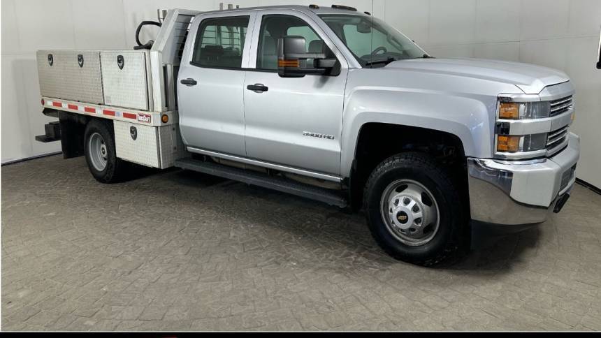2015 Chevrolet Silverado 3500HD Chassis Cab WT — Chassis Cab Truck — 66,429 mi — Maumee, OH