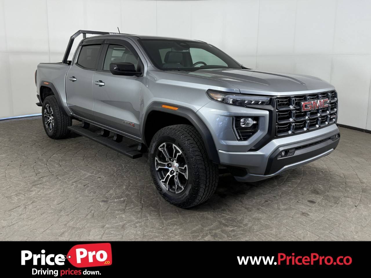 2024 GMC Canyon AT4 — Pickup Truck — 9,702 mi — Maumee, OH
