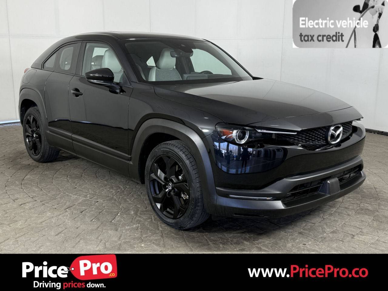 2022 Mazda MX-30 EV Standard — SUV — 13,658 mi — Maumee, OH