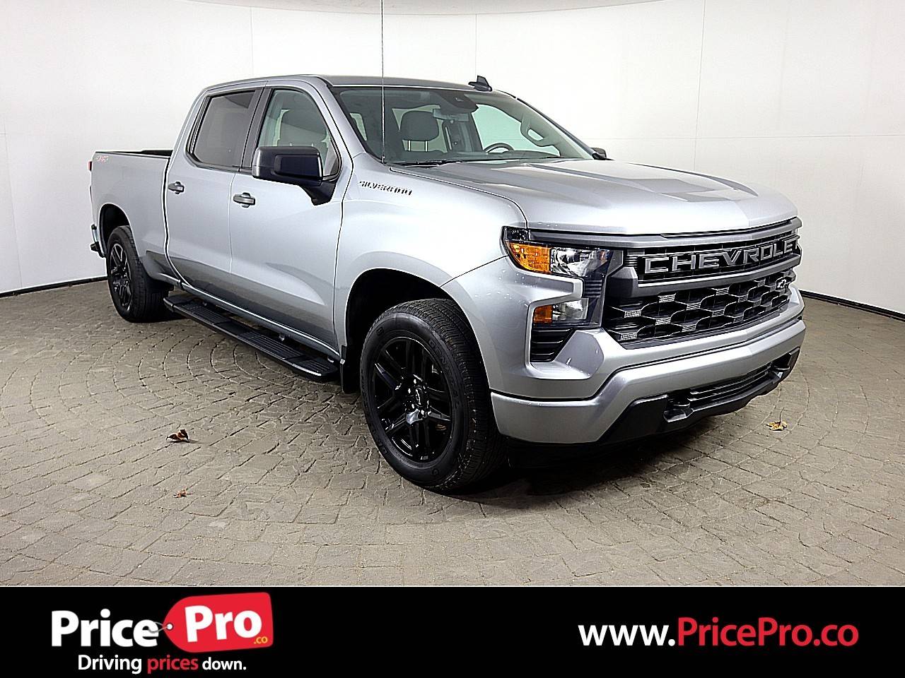 2023 Chevrolet Silverado 1500 Custom — Pickup Truck — 44,539 mi — Maumee, OH