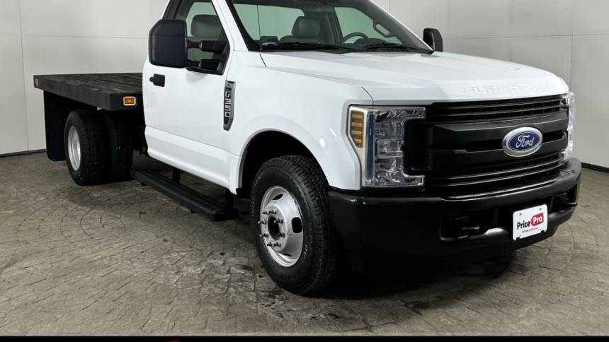 2018 Ford Super Duty F-350 Chassis Cab XL — Chassis Cab Truck — 5,037 mi — Maumee, OH