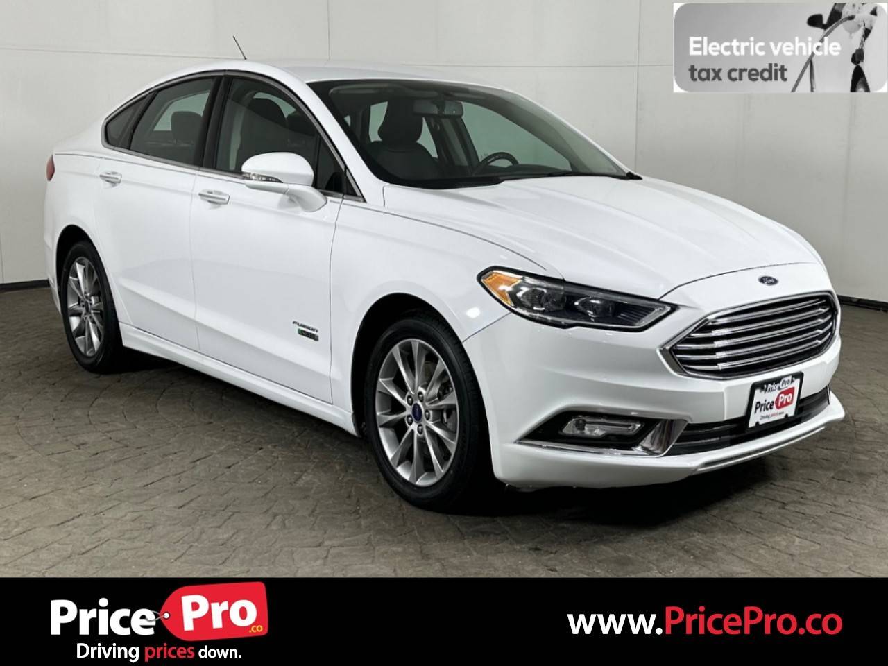 2017 Ford Fusion Energi SE — Sedan — 92,241 mi — Maumee, OH