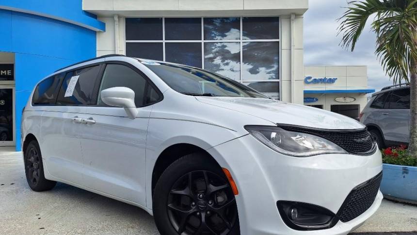 2018 Chrysler Pacifica Touring L — Minivan — 58,193 mi — Vero Beach, FL