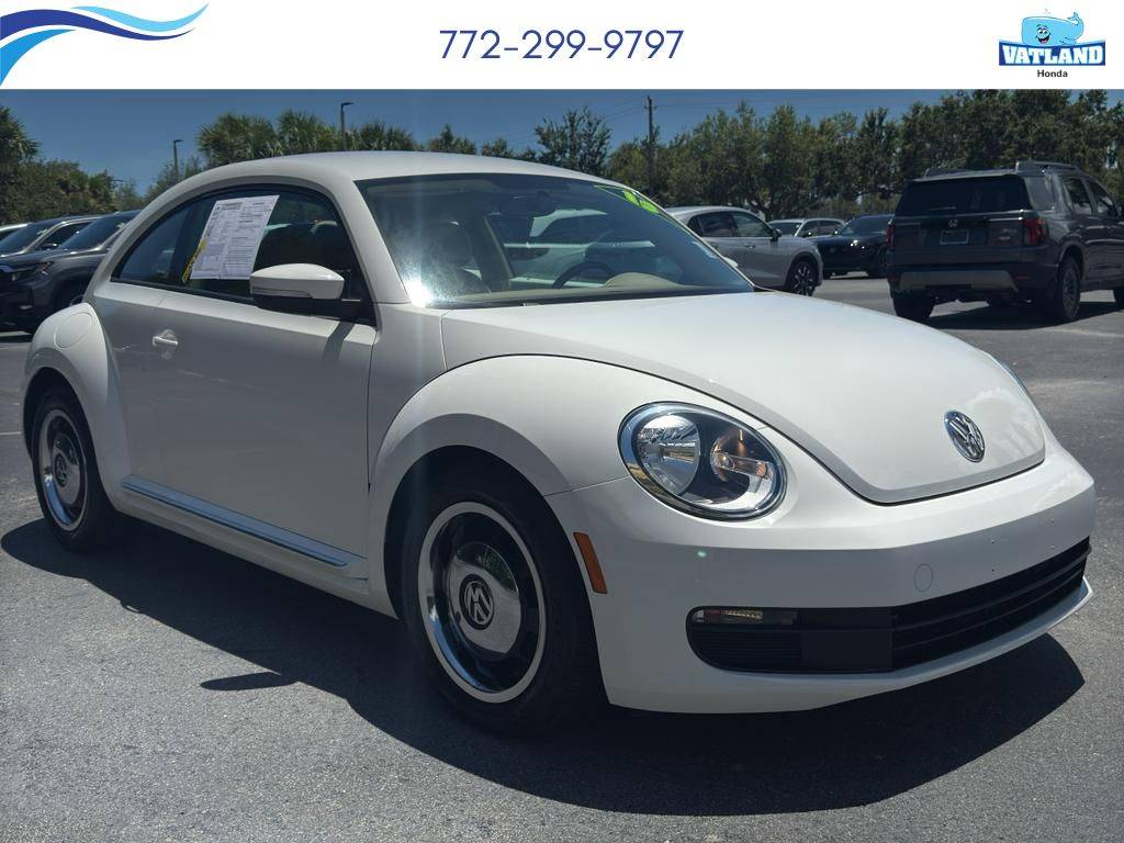 2013 Volkswagen Beetle 2.5 — Hatchback — 77,249 mi — Vero Beach, FL