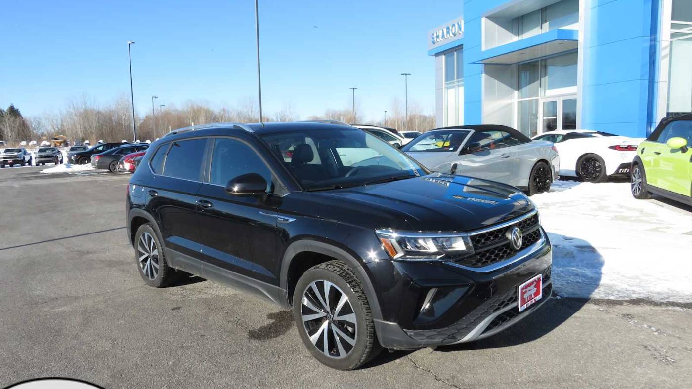 2022 Volkswagen Taos SE — SUV — 43,868 mi — Liverpool, NY