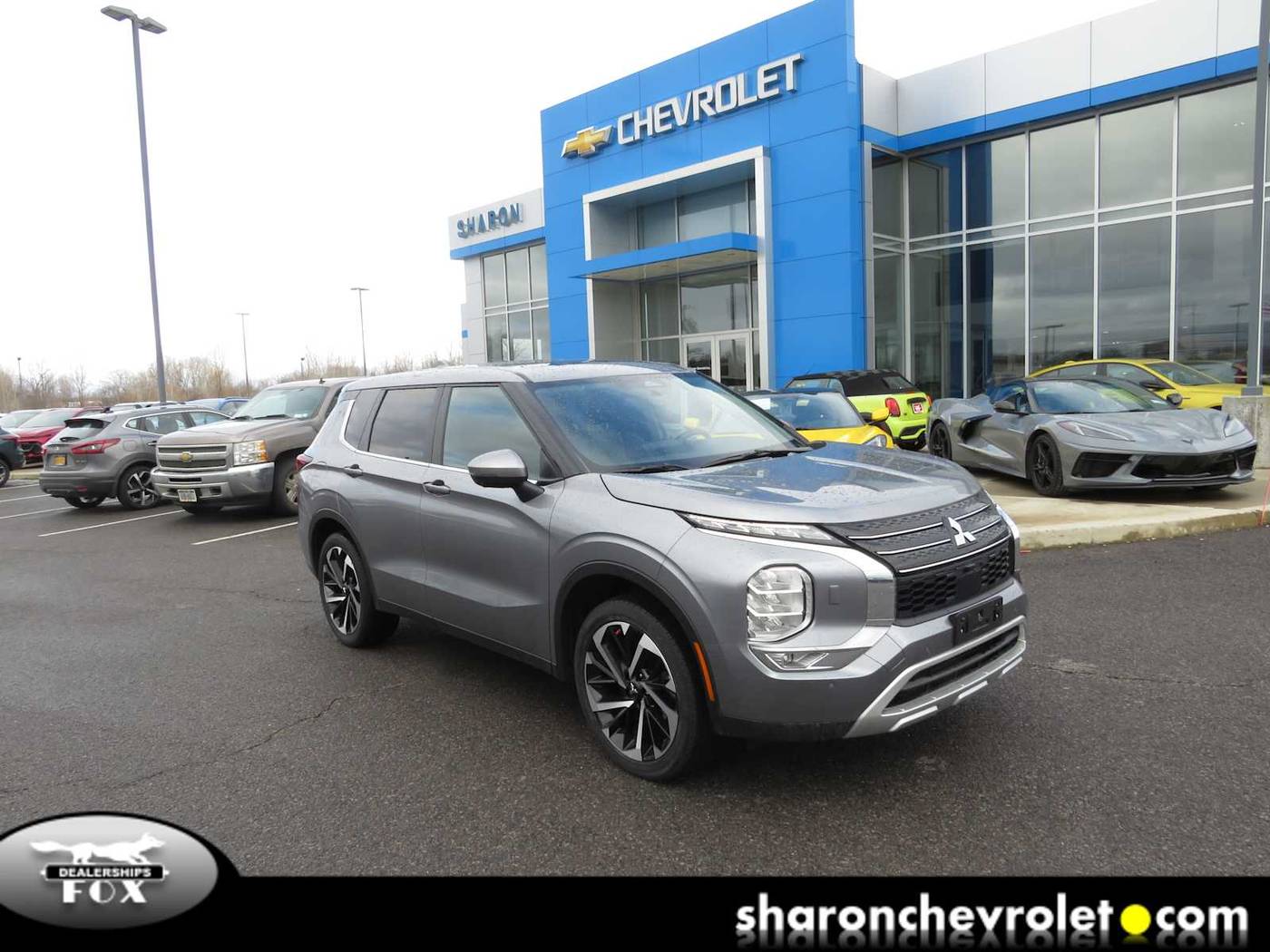 2023 Mitsubishi Outlander SE — SUV — 16,930 mi — Liverpool, NY