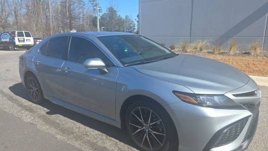 2024 Toyota Camry SE — Sedan — 18,410 mi — McDonough, GA