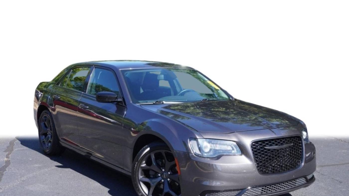 2020 Chrysler 300 Touring — Sedan — 46,279 mi — McDonough, GA