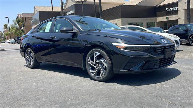 2025 Hyundai Elantra SEL Sport — Sedan — 4,970 mi — Corona, CA