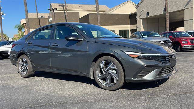 2025 Hyundai Elantra SEL Sport — Sedan — 5,106 mi — Corona, CA