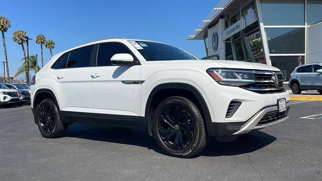 2020 Volkswagen Atlas Cross Sport SE with Technology — SUV — 65,652 mi — Corona, CA