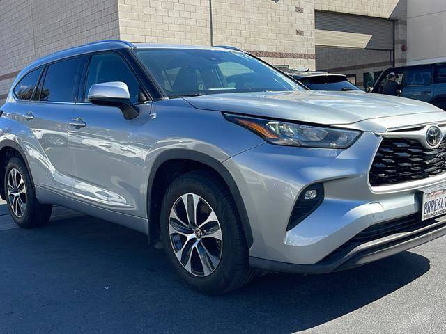 2020 Toyota Highlander XLE — SUV — 63,444 mi — Corona, CA